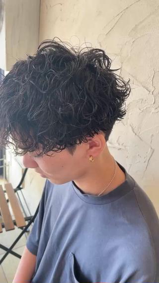 大人気波巻きパーマ