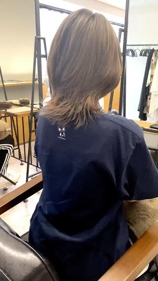 ミディアム カラー 山﨑 大暉【ダブルカラー】のヘアスタイル