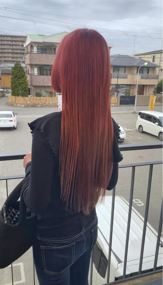 ダブルカラーでボルドーに 