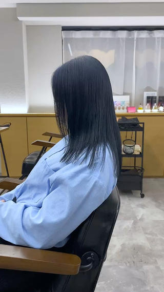 ミディアム カラー 山﨑 大暉【ダブルカラー】のヘアスタイル