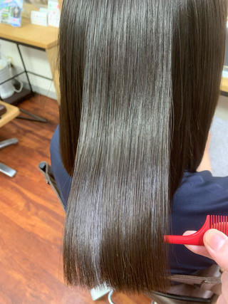 ロング RIANA/髪質改善 マンツーマンサロンのヘアスタイル