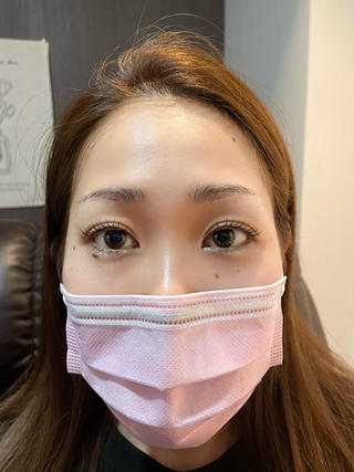 立ち上げカール
ロングまつげ 