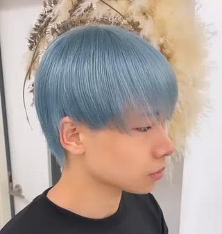 カラー 似合わせハイトーン ヒロトのヘアスタイル