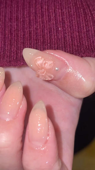 ちゅるんチーク(^_-)-☆
#パラジェル#フィルイン#梅田ネイルサロン#肥後橋#チークネイル