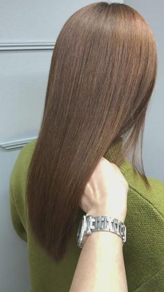 髪質改善縮毛矯正でダメージレスで扱いやすい髪質に仕上げます
※写真のお客様はブリーチの履歴が一回あります