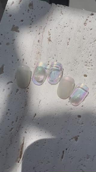 人気のオーロラもぷっくりの組み合わせ
#オーロラネイル #ミラーネイル
#マグネットネイル #ショートネイル
#代々木上原 #下北沢