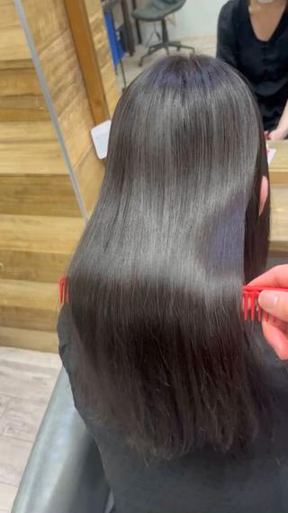 セミロング ブリーチ縮毛矯正 あすまのヘアスタイル