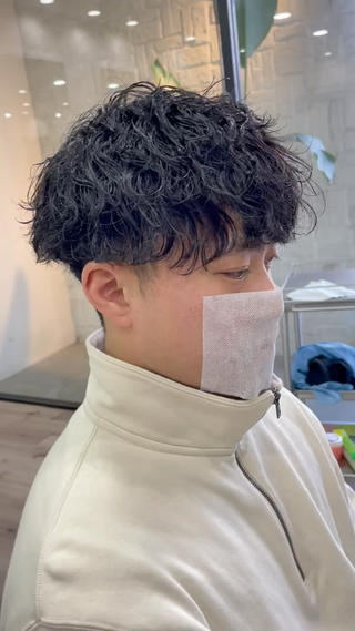 波巻きスパイラル×刈り上げマッシュ 