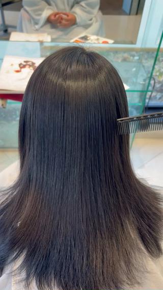 ロング 今野 優のヘアスタイル