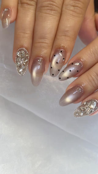 毎月変わる定期デザイン