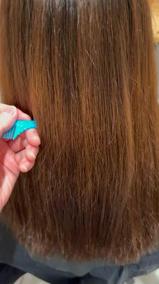 カラーでいたんでいる髪もサラサラに
気になった方はぜひ 