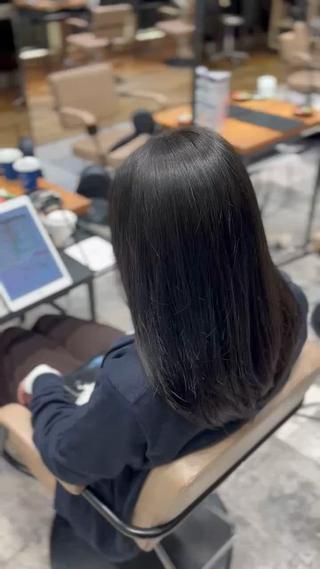 うる艶ヘア、ブルーブラック 