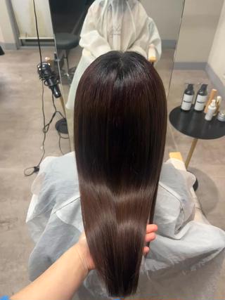 ロング 艶あり暖色系カラー‪ 🎀透明感あゆみ🎀のヘアスタイル