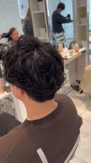パーマ メンズ スパイキーショート／ パーマ平松秀門のヘアスタイル