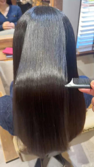 ロング putri 副店長 岸本　拓真のヘアスタイル