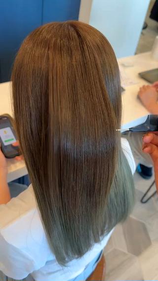 今話題の髪質再整カラー
さらさらつやつやの魔法にかかっちゃいます 