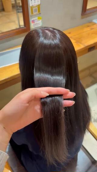 ロング 山田 芽愛のヘアスタイル