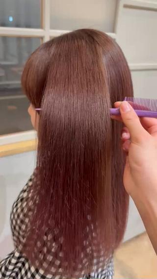 ロング 山田 芽愛のヘアスタイル