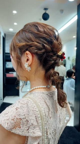 ミディアムヘアアレンジ  