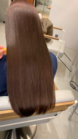 髪質改善ストレートトリートメント
こっくりブラウンが可愛い大学生カラー♡ 