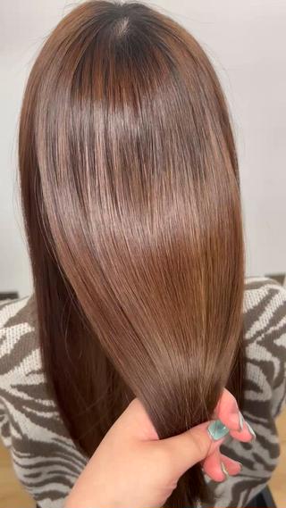 髪質改善トリートメントAfter
#立川サロン#立川美容室#立川美容師#立川ZEST#立川ネイルサロン#カラーモデル募集#ハイトーン#ネイル#メンズ#モデル募集#ネイルモデル#ヘアモデル#学生限定#ヘアカラー#インナーカラー#イヤリングカラー#イルミナカラー#ダブルカラー#ブリーチ#ケアブリーチ#デザインカラー#就活カラー#暗染め#透明感カラー#韓国風カラー#艶髪#髪質改善トリートメント#暖色カラー#寒色カラー#学割U24