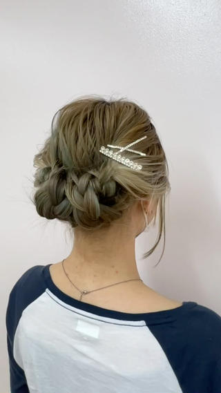 ヘアアレンジ 横浜/ショート/ レイヤーカットのヘアスタイル