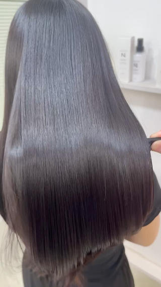 カラーと髪質改善の同時施術メニューはこちら！

人気No.1髪質改善メニューが新規様限定オフ！
 