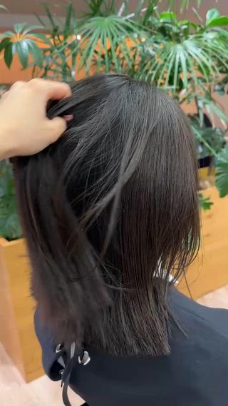 ロングからバッサリと！パツッと可愛い♡ 