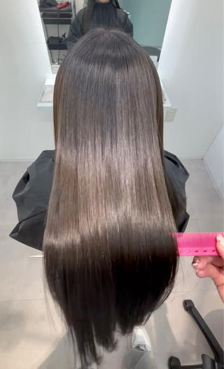 ロング 福田 有紗のヘアスタイル