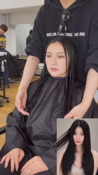 帰国直後のため、期間限定のミニモ料金となります。
話題の髪質改善premiumケアカラー︎
カラー剤に髪質改善のトリートメントをイン♪

カラーするだけで今まで見たことないような艶感と手触りにチェンジします︎

中国で身につけた本場のワンホンレイヤーカット︎
高級感のでる艶カラー︎ cmcトリートメント付き︎  

︎大人っぽくみられたい
︎ハイブランドの似合うヘア
︎ワンホンモデル韓国モデルの雰囲気が好き
︎髪質改善したい
︎髪の毛のケアやスタイリングの方法をしりたい

ヘアをチェンジして高級感のある高見えする女性になりましょう︎



ロング料金＋￥1000 ミディアム料金＋¥500

：シャンプースタイリング込み

髪質改善ケアをしたい方には追加メニューもございます。

︎赤味除去透明感アディクシーカラー＋1000
ブルーブラックや、ラベンダーグレー、グレーパールカラーならアディクシーカラーがオススメです︎

︎超艶感。最高級イルミナカラー＋￥2000
髪の毛をダメージさせずに最高の艶と透明感をブリーチなしで手に入れたいなら、このイルミナカラーがおすすめ︎

︎2ステップクイックトリートメント︎＋3000
ブースタートリートメント＋モイストトリートメントをイオン結合させてしっとりした質感に。


︎TOKIO3ステップトリートメント︎＋￥5000
熱ダメージを保護してくれる“エルカラクトン”配合
艶々なヘアに内部からしっかり補修

︎TOKIOインカラミ最高級トリートメント＋￥10000
高濃度フェザーケラチン配合　毛髪内部でタンパク質に結合し、髪の毛の強度もあげサラサラにしてくれます︎

︎毛髪クレンジング＋￥4000
髪の毛のシャンプーでは落としきれない金属イオンや酸化した皮脂、シリコンを綺麗に除去してくれます︎

︎高濃度水素トリートメント＋￥5000
今話題の水素トリートメント︎魔法の水素パウダーをカラーにイン︎
悪玉活性酸素を除去して生まれたてのような素髪に︎頭皮にも好影響を与えてくれるエイジングケアもできるカラー︎ 