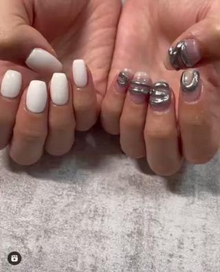 #maybycharme #ニュアンスネイル 