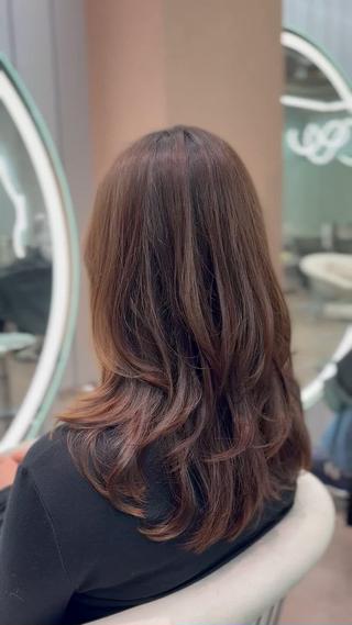 ロング 大宮🤍縮毛矯正 レイヤー🪽なるのヘアスタイル