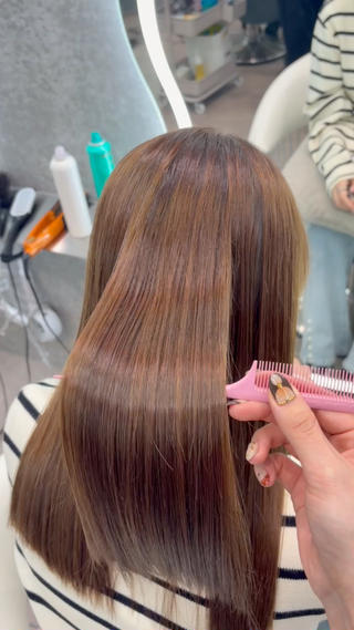 ロング 大宮🤍縮毛矯正 レイヤー🪽なるのヘアスタイル