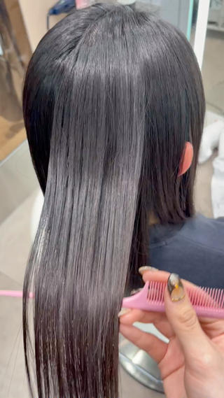 セミロング 大宮🤍縮毛矯正 レイヤー🪽なるのヘアスタイル