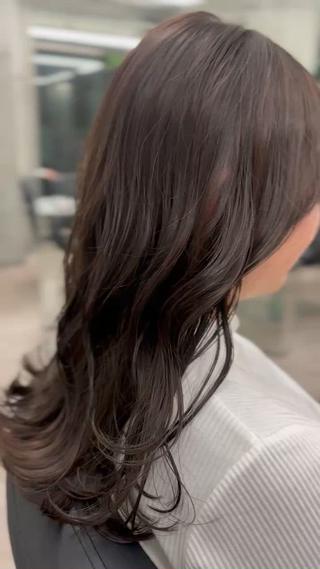 ミルクチョコブラウン


透け感/バレイヤージュ/メルティカラー/マッシュ/フェミニン/インナーカラー/ボブ/センターパート/小顔カット/モード/ロブ/ハイライト/ラフ/アンニュイ/抜け感/アッシュ/ウルフ/ストレート/重め/ヘルシー/シースルーバング/ビタミンカラー/くびれヘア/透明感/ 