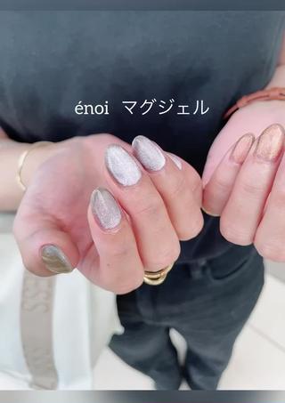 全米が泣いた！！
史上最強マグネットジェル
【énoiマグジェル】
発売開始わすが6分で完売した
幻のマグジェル

再販がない為、無くなり次第終了となります

私も早く塗らなければ！！！

■mg9 / mg7使用

奥行き、輝き
ヤバいです

角度によって3色くらいの変化を
見つけられると思います

オシャレが過ぎる

✼••┈┈••✼••┈┈••✼••┈┈••✼••┈┈••✼

𓊈𝐋𝐢𝐥𝐥𝐲＊𝐂𝐨. 𓊉
𝙾𝚄𝙲𝙷𝙸 𝚗𝚊𝚒𝚕 𓂶 

𓃠お問い合わせ.ご予約𓃠
■リピーター様は𝐃𝐌 𝚘𝚛 𝐋𝐈𝐍𝐄から
□ご新規様はネイル予約アプリ【𝐦𝐢𝐧𝐢𝐦𝐨】から

✼••┈┈••✼••┈┈••✼••┈┈••✼••┈┈••✼

【注意】
ご予約はお早めにお取りください

┈┈┈┈┈┈┈┈┈┈┈┈

#énoi#énoiマグネットジェル#énoiしか勝たん
#ギャラクシー#ワンカラーネイル#秋冬ネイル
#美甲師#ネイリスト#nail#nails#nailinstagram
#おうちネイル#リリーコ#lillyco 
