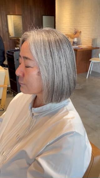 ミディアム 顔周りだけで垢抜ける レイヤー/小池 祐のヘアスタイル