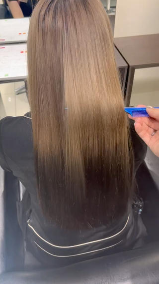 ロング カラー 髪質改善/透明感カラ ー/レイヤー/あやはのヘアスタイル