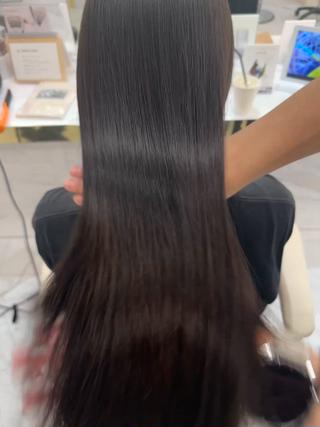 ロング シンタニナオト /梅田茶屋町のヘアスタイル