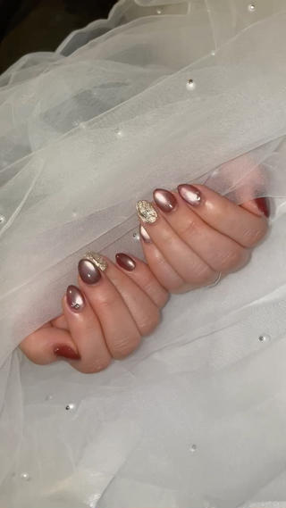 マグネットワンカラーメニューに
2本だけアクセントでデザイン追加してます

1本からデザイン追加可能です 