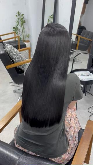 ロング カラー マツダ レンのヘアスタイル