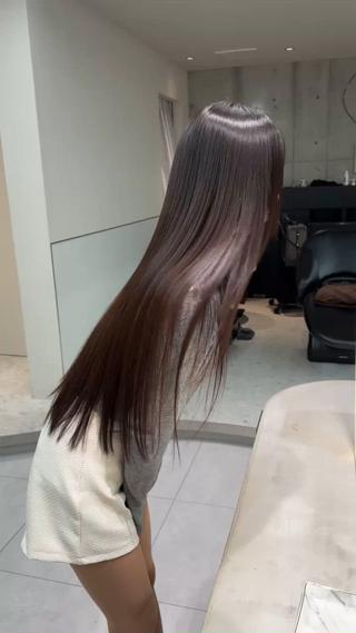 艶さら縮毛矯正️
ロング料金は頂いておりません
どんな長さでもお待ちしております