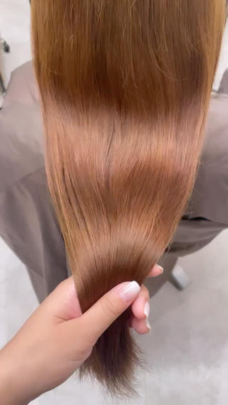 ロング カラー カーリーパーマ/ 透明ｶﾗｰ/MIKUのヘアスタイル