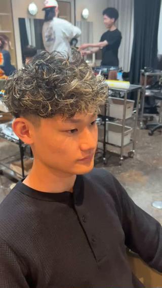 パーマ メンズ 漢眉毛/メンズパーマ /メッシュ/ヒロヤのヘアスタイル