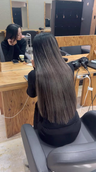 ロング カラー 💖梅田レイヤー💖 副店長Tsubasaのヘアスタイル
