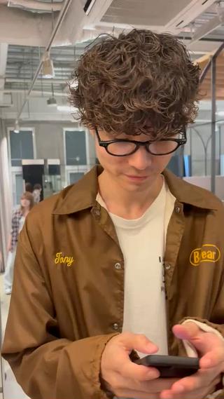 パーマ メンズ ありあ【カット、 パーマモデル】のヘアスタイル