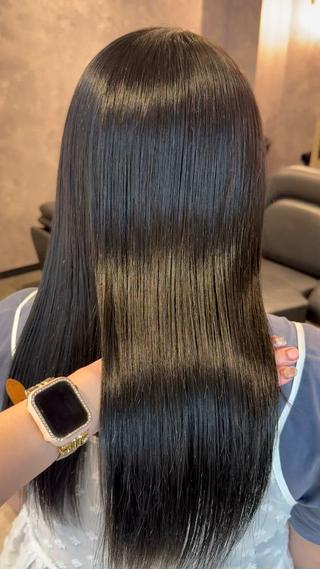 ロング カラー 🤍あみ🤍暗髪オリ ーブ特化🌿髪質改善のヘアスタイル