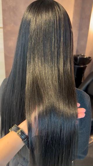 ロング カラー 🏹あみ🏹暗髪 /オリーブ/髪質改善のヘアスタイル