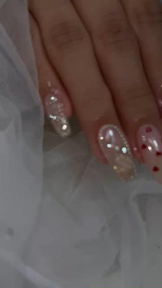 推し活ネイル

推しカラーネイル！
可愛い 