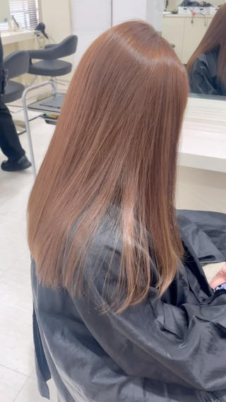 .*ブリーチ無しで作る優しいカラー.*

ブラウン×ベージュ×髪質改善

▷赤みが出ない綺麗なブラウン
▷透明感のあるベージュカラー
▷髪質改善で誰もがなりたい艶髪へ

メンズのお客様も大歓迎

是非1度自分にお任せ下さい 